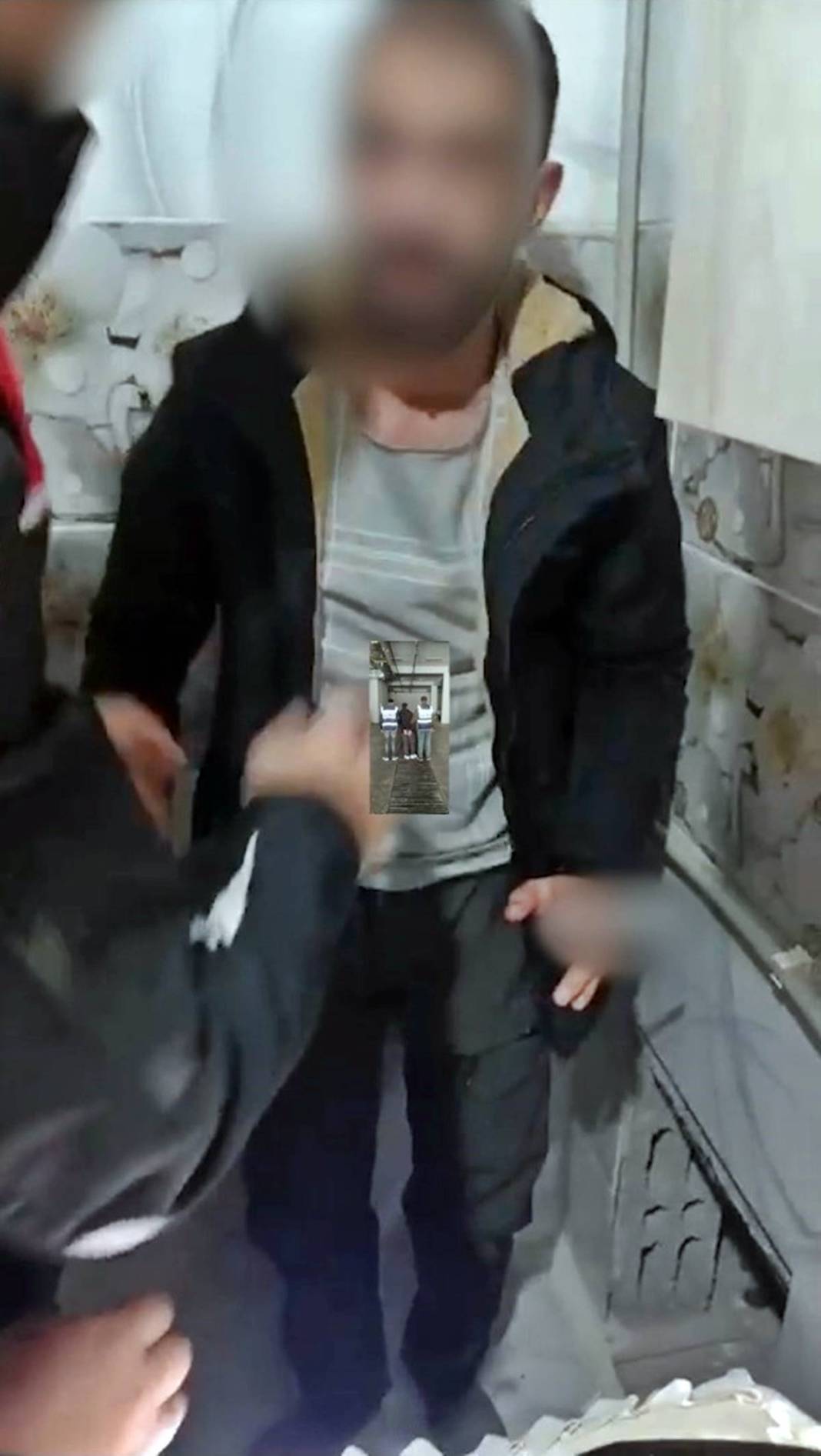 Firari hükümlü, ev baskınında öyle bir yerden çıktı ki polisler şaştı kaldı! Film sahnelerini aratmadı 4